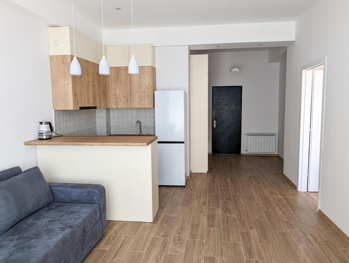Brand New Apartment In Kutaissi Exterior foto